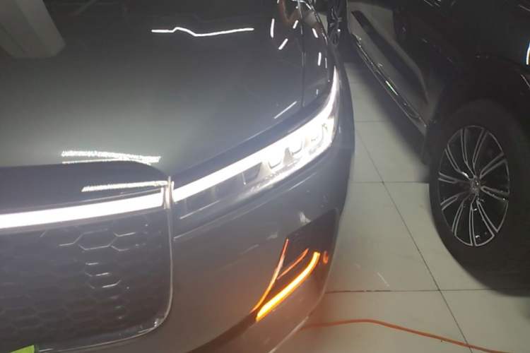 Used Li Auto ONE 2021 Extended-Range 6-Seater Version Left Front Headlight