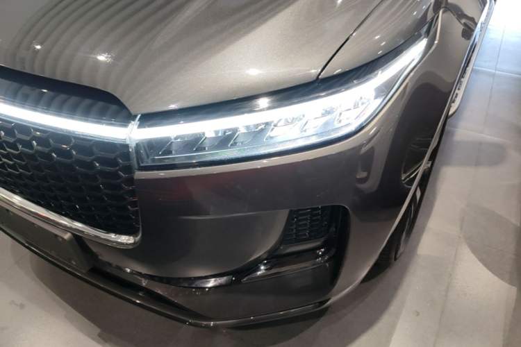 Used Li Auto ONE 2021 Extended-Range 6-Seater Version Left Front Headlight