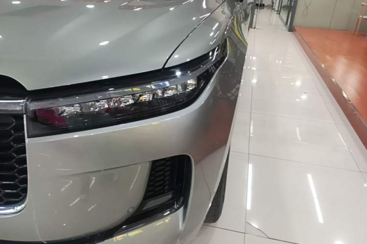Used Li Auto ONE 2021 Extended-Range 6-Seater Version Left Front Headlight