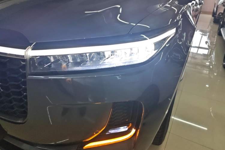 Used Li Auto ONE 2021 Extended-Range 6-Seater Version Left Front Headlight