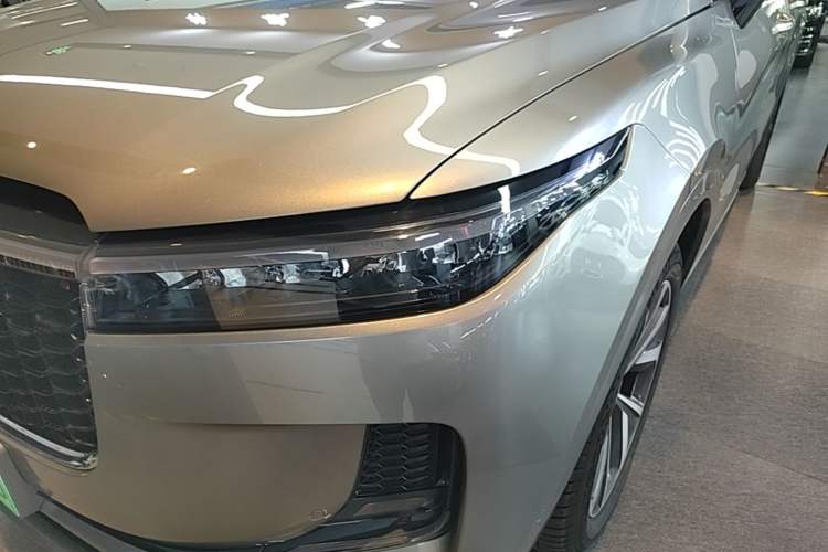 Used Li Auto ONE 2021 Extended-Range 6-Seater Version Left Front Headlight