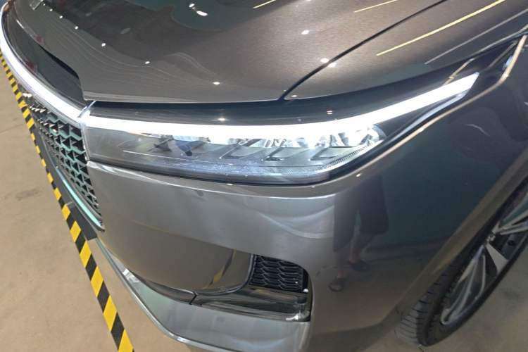 Used Li Auto ONE 2021 Extended-Range 6-Seater Version Left Front Headlight