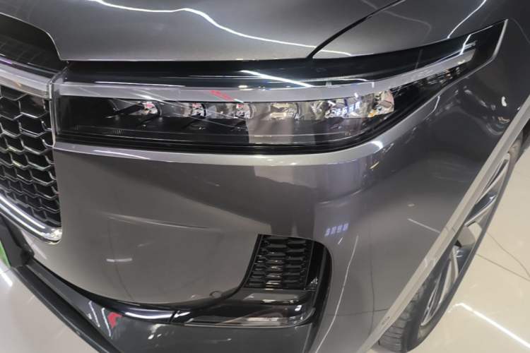 Used Li Auto ONE 2021 Extended-Range 6-Seater Version Left Front Headlight