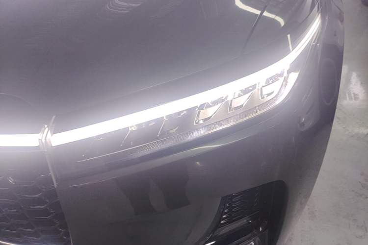 Used Li Auto ONE 2021 Extended-Range 6-Seater Version Left Front Headlight