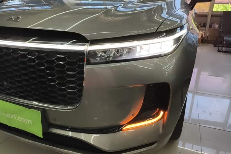 Used Li Auto ONE 2021 Extended-Range 6-Seater Version Left Front Headlight