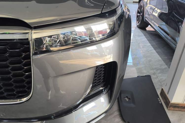 Used Li Auto ONE 2021 Extended-Range 6-Seater Version Left Front Headlight