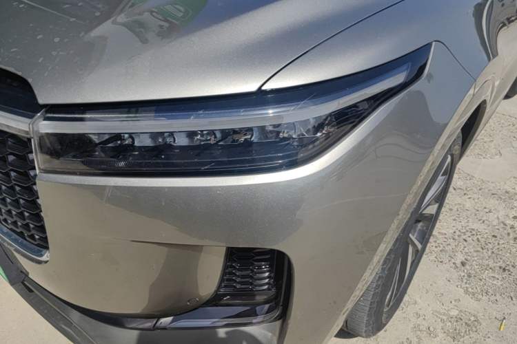 Used Li Auto ONE 2021 Extended-Range 6-Seater Version Left Front Headlight