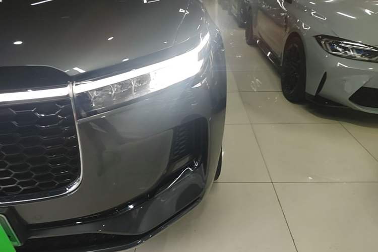 Used Li Auto ONE 2021 Extended-Range 6-Seater Version Left Front Headlight