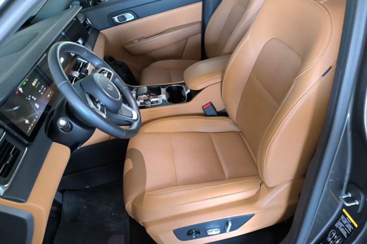 Used Li Auto ONE 2021 Extended-Range 6-Seater Version Left Front Seat
