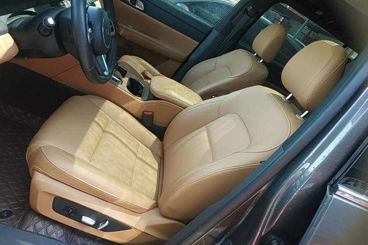 Used Li Auto ONE 2021 Extended-Range 6-Seater Version Left Front Seat