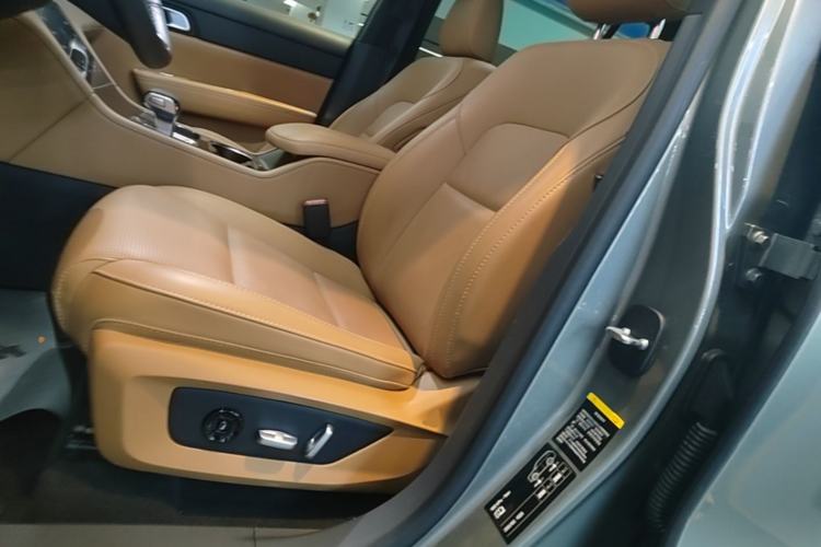 Used Li Auto ONE 2021 Extended-Range 6-Seater Version Left Front Seat