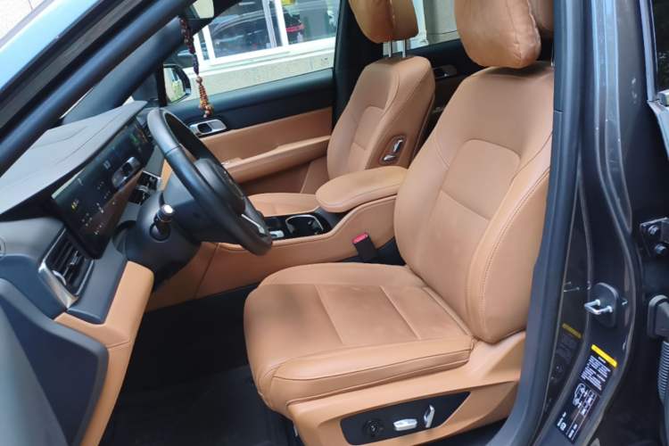 Used Li Auto ONE 2021 Extended-Range 6-Seater Version Left Front Seat