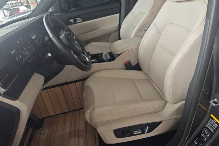 Used Li Auto ONE 2021 Extended-Range 6-Seater Version Left Front Seat
