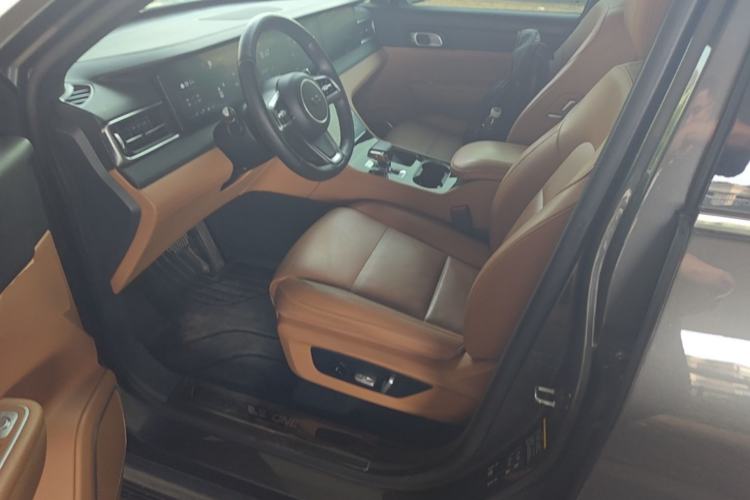 Used Li Auto ONE 2021 Extended-Range 6-Seater Version Left Front Seat