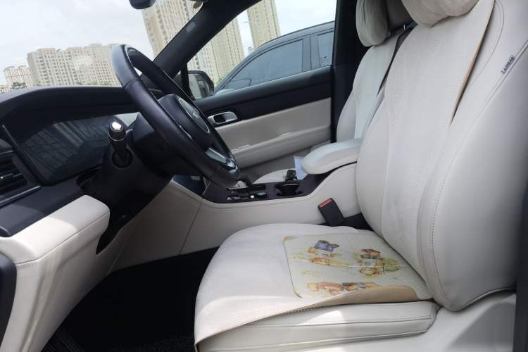 Used Li Auto ONE 2021 Extended-Range 6-Seater Version Left Front Seat