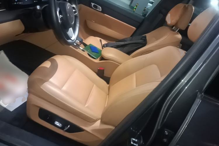 Used Li Auto ONE 2021 Extended-Range 6-Seater Version Left Front Seat