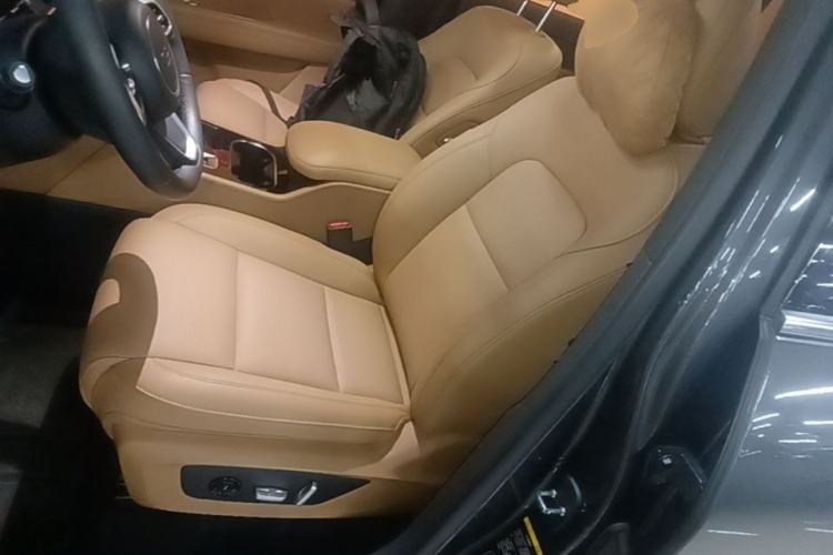 Used Li Auto ONE 2021 Extended-Range 6-Seater Version Left Front Seat