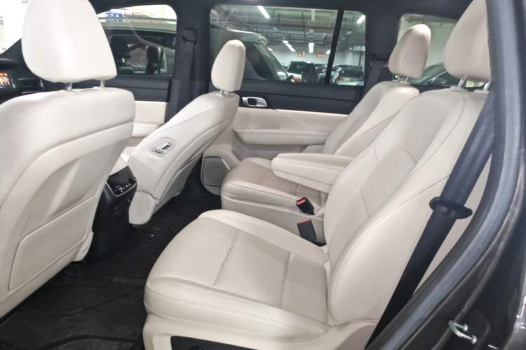 Used Li Auto ONE 2021 Extended-Range 6-Seater Version Left Rear Seat