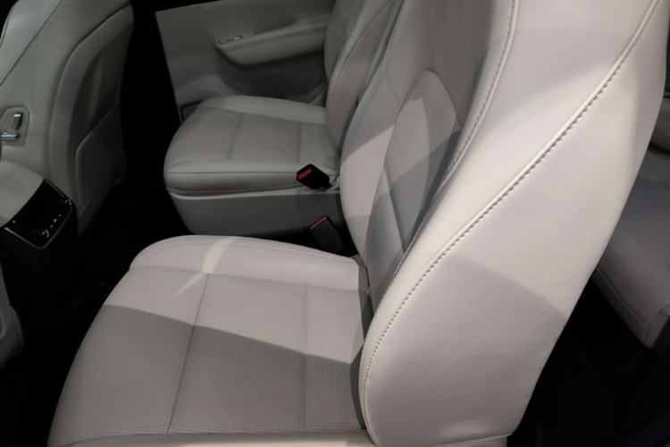 Used Li Auto ONE 2021 Extended-Range 6-Seater Version Left Rear Seat
