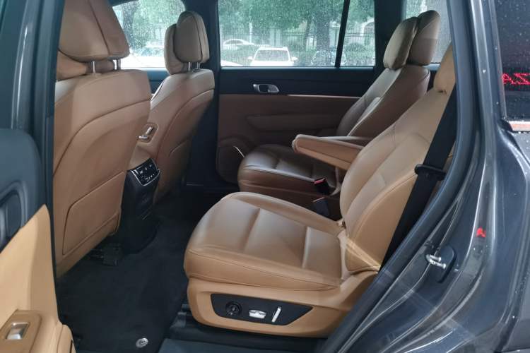Used Li Auto ONE 2021 Extended-Range 6-Seater Version Left Rear Seat