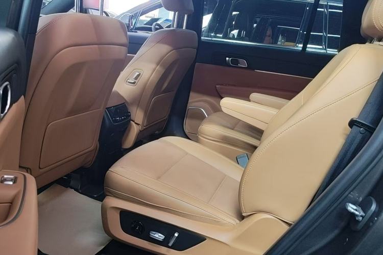 Used Li Auto ONE 2021 Extended-Range 6-Seater Version Left Rear Seat