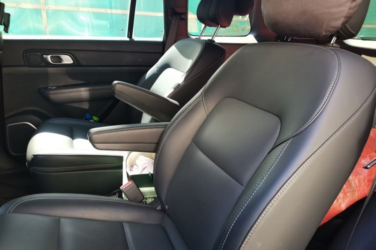Used Li Auto ONE 2021 Extended-Range 6-Seater Version Left Rear Seat