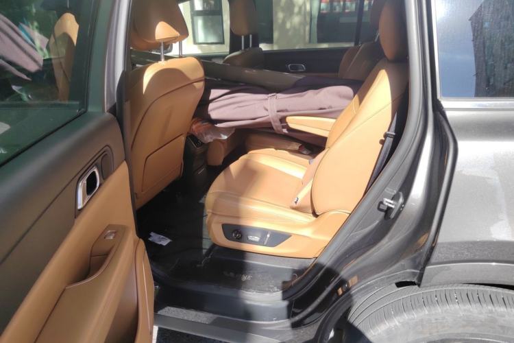 Used Li Auto ONE 2021 Extended-Range 6-Seater Version Left Rear Seat