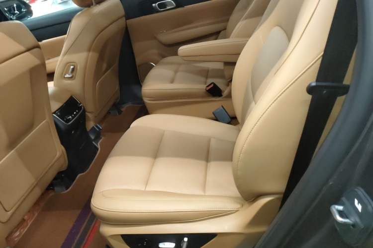 Used Li Auto ONE 2021 Extended-Range 6-Seater Version Left Rear Seat