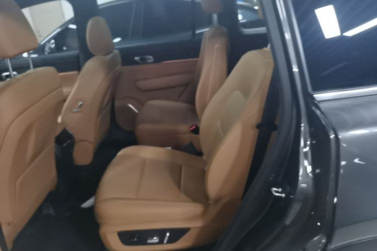 Used Li Auto ONE 2021 Extended-Range 6-Seater Version Left Rear Seat
