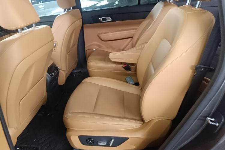 Used Li Auto ONE 2021 Extended-Range 6-Seater Version Left Rear Seat