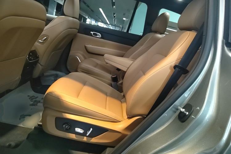 Used Li Auto ONE 2021 Extended-Range 6-Seater Version Left Rear Seat