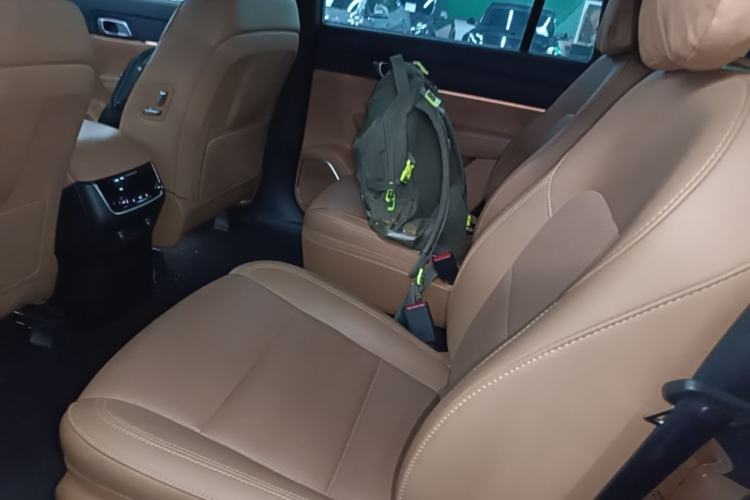 Used Li Auto ONE 2021 Extended-Range 6-Seater Version Left Rear Seat