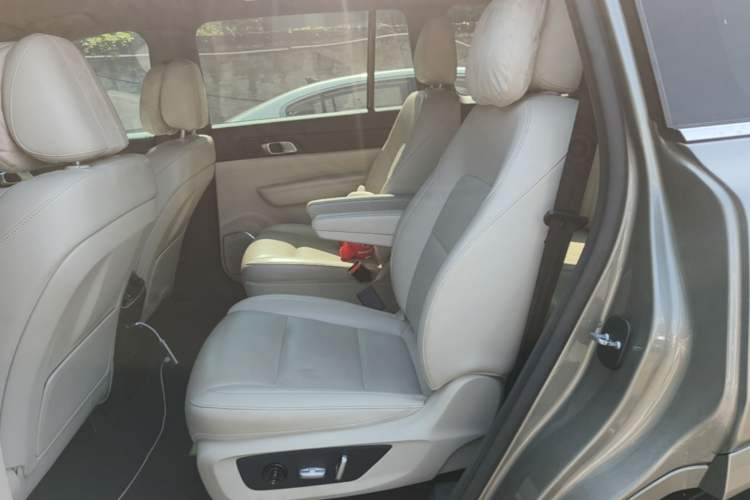 Used Li Auto ONE 2021 Extended-Range 6-Seater Version Left Rear Seat