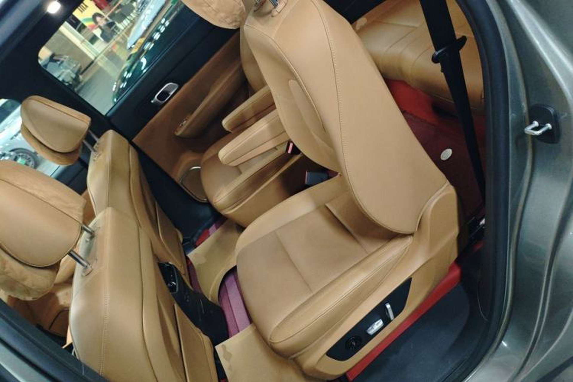 Used Li Auto ONE 2021 Extended-Range 6-Seater Version Left Rear Seat