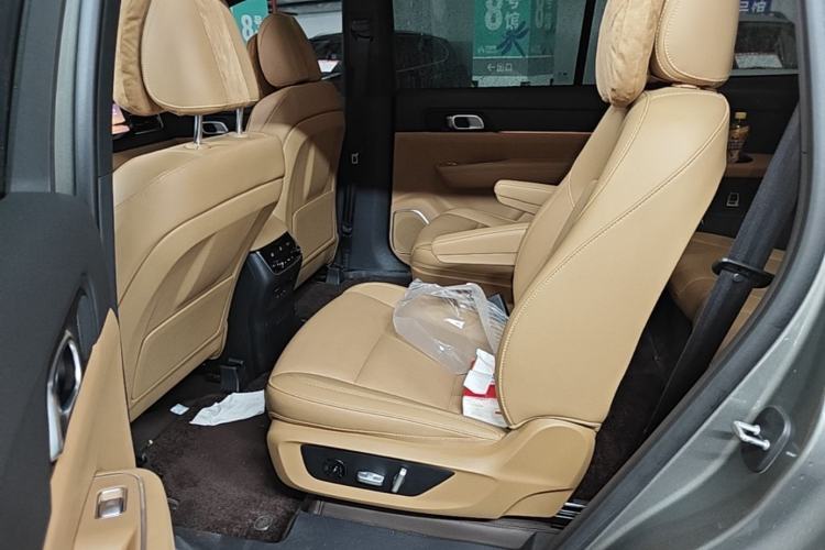 Used Li Auto ONE 2021 Extended-Range 6-Seater Version Left Rear Seat