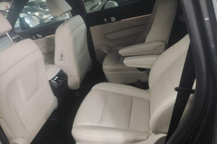 Used Li Auto ONE 2021 Extended-Range 6-Seater Version Left Rear Seat
