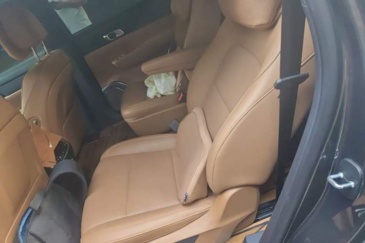 Used Li Auto ONE 2021 Extended-Range 6-Seater Version Left Rear Seat