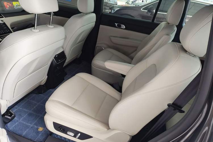 Used Li Auto ONE 2021 Extended-Range 6-Seater Version Left Rear Seat
