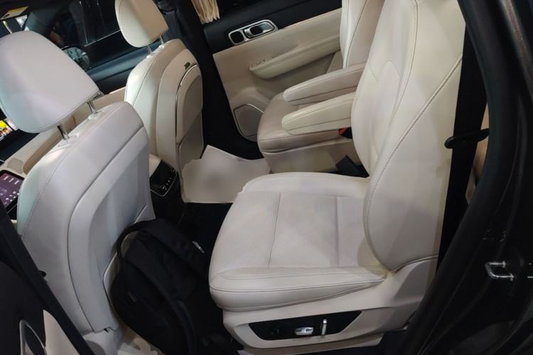 Used Li Auto ONE 2021 Extended-Range 6-Seater Version Left Rear Seat
