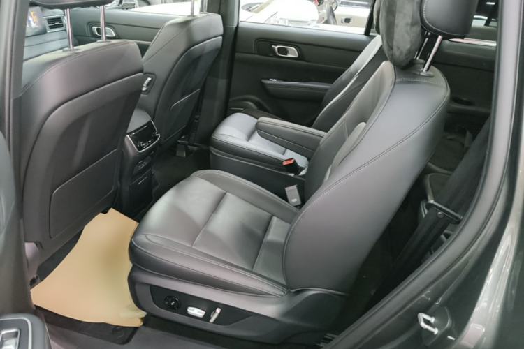 Used Li Auto ONE 2021 Extended-Range 6-Seater Version Left Rear Seat
