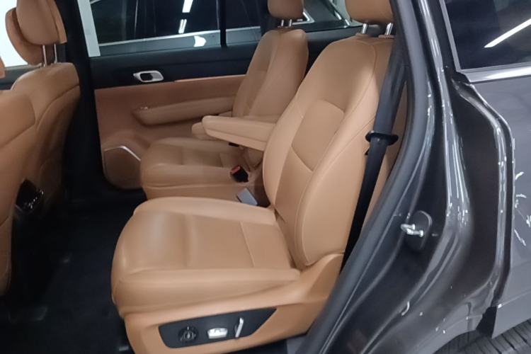 Used Li Auto ONE 2021 Extended-Range 6-Seater Version Left Rear Seat