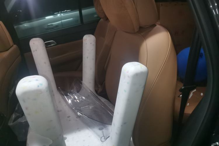 Used Li Auto ONE 2021 Extended-Range 6-Seater Version Left Rear Seat
