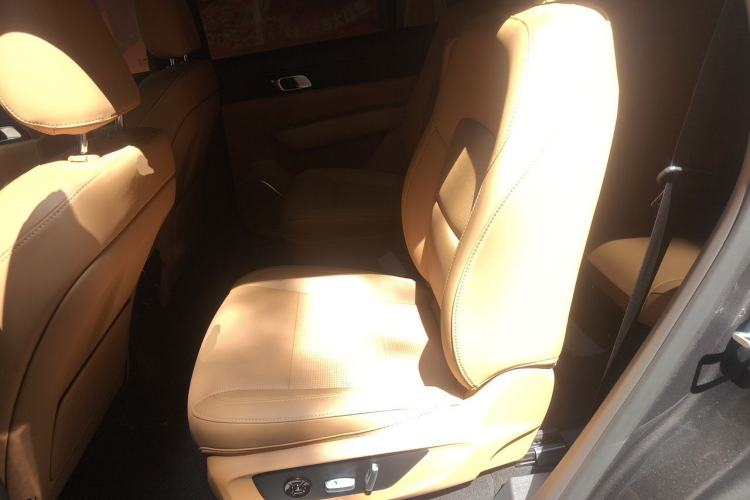 Used Li Auto ONE 2021 Extended-Range 6-Seater Version Left Rear Seat