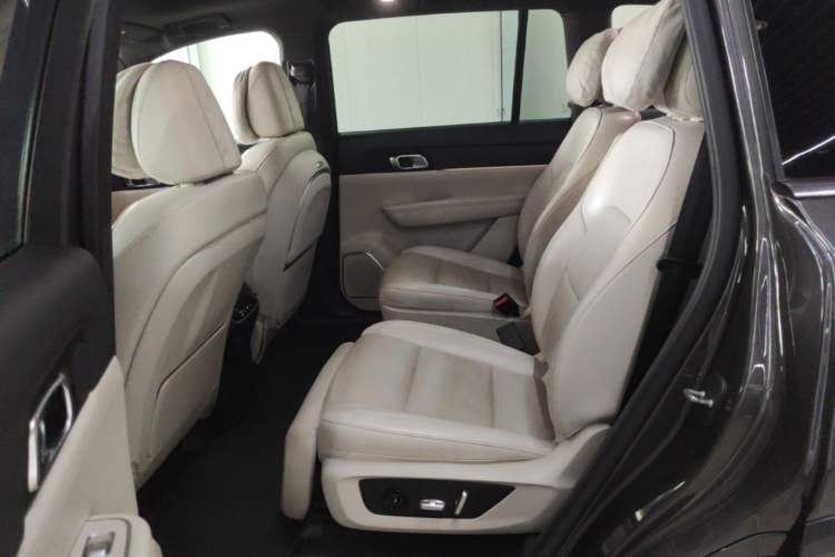 Used Li Auto ONE 2021 Extended-Range 6-Seater Version Left Rear Seat