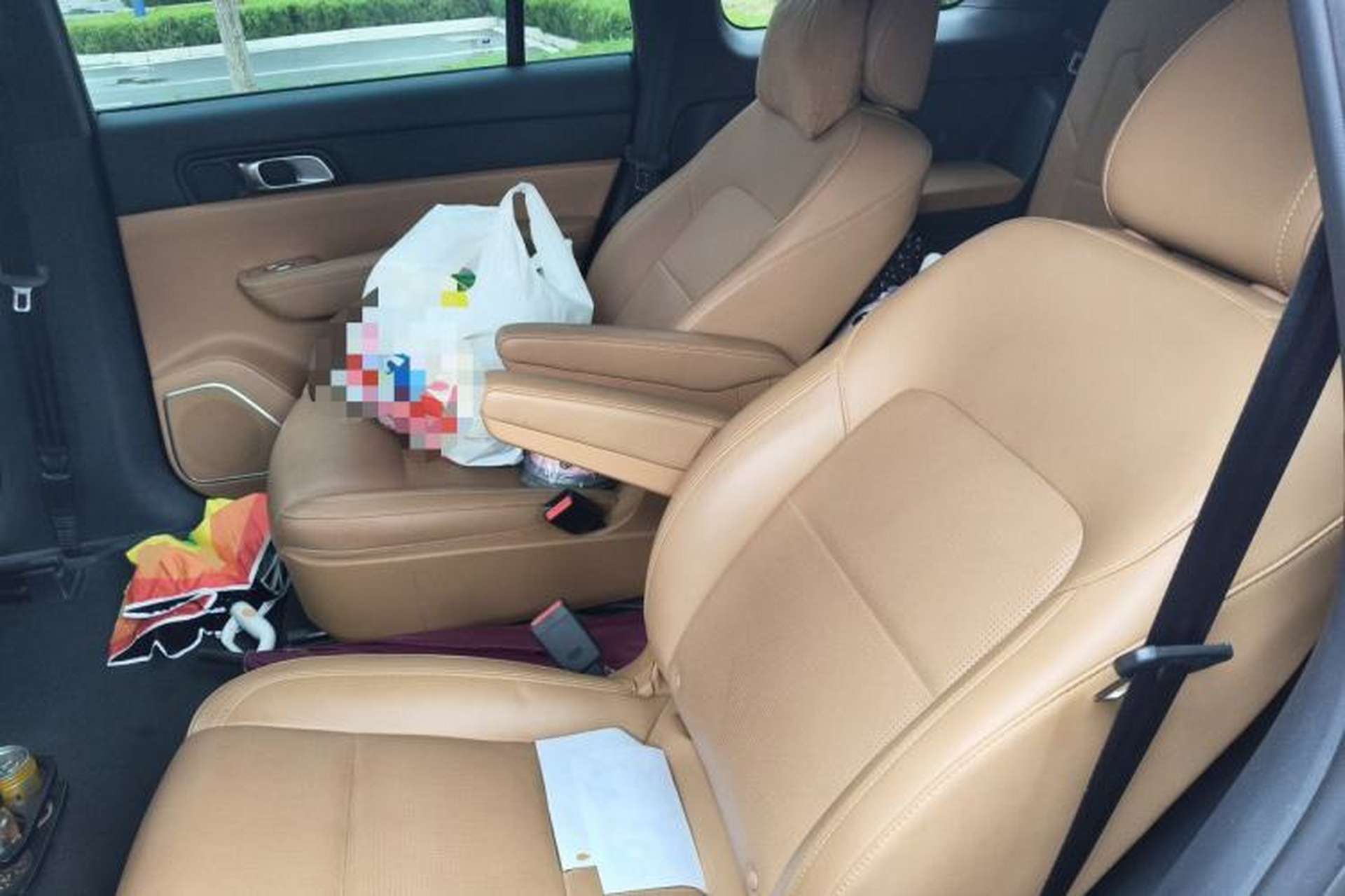 Used Li Auto ONE 2021 Extended-Range 6-Seater Version Left Rear Seat