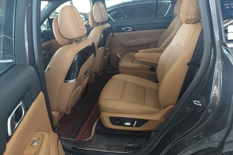 Used Li Auto ONE 2021 Extended-Range 6-Seater Version Left Rear Seat