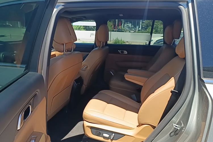 Used Li Auto ONE 2021 Extended-Range 6-Seater Version Left Rear Seat
