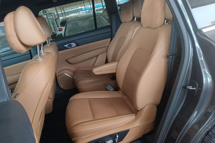 Used Li Auto ONE 2021 Extended-Range 6-Seater Version Left Rear Seat