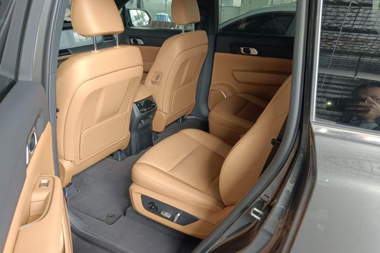 Used Li Auto ONE 2021 Extended-Range 6-Seater Version Left Rear Seat