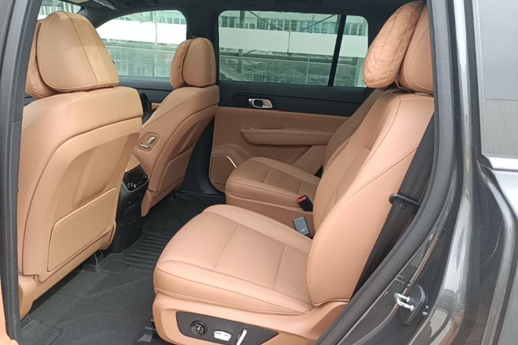 Used Li Auto ONE 2021 Extended-Range 6-Seater Version Left Rear Seat